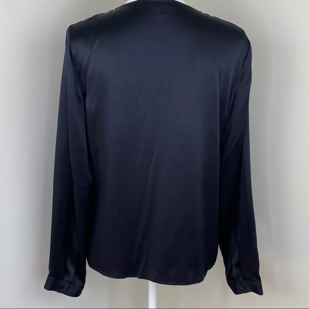 Talbot's Silk Long Sleeve Blouse Black Size 8 - Picture 2 of 7